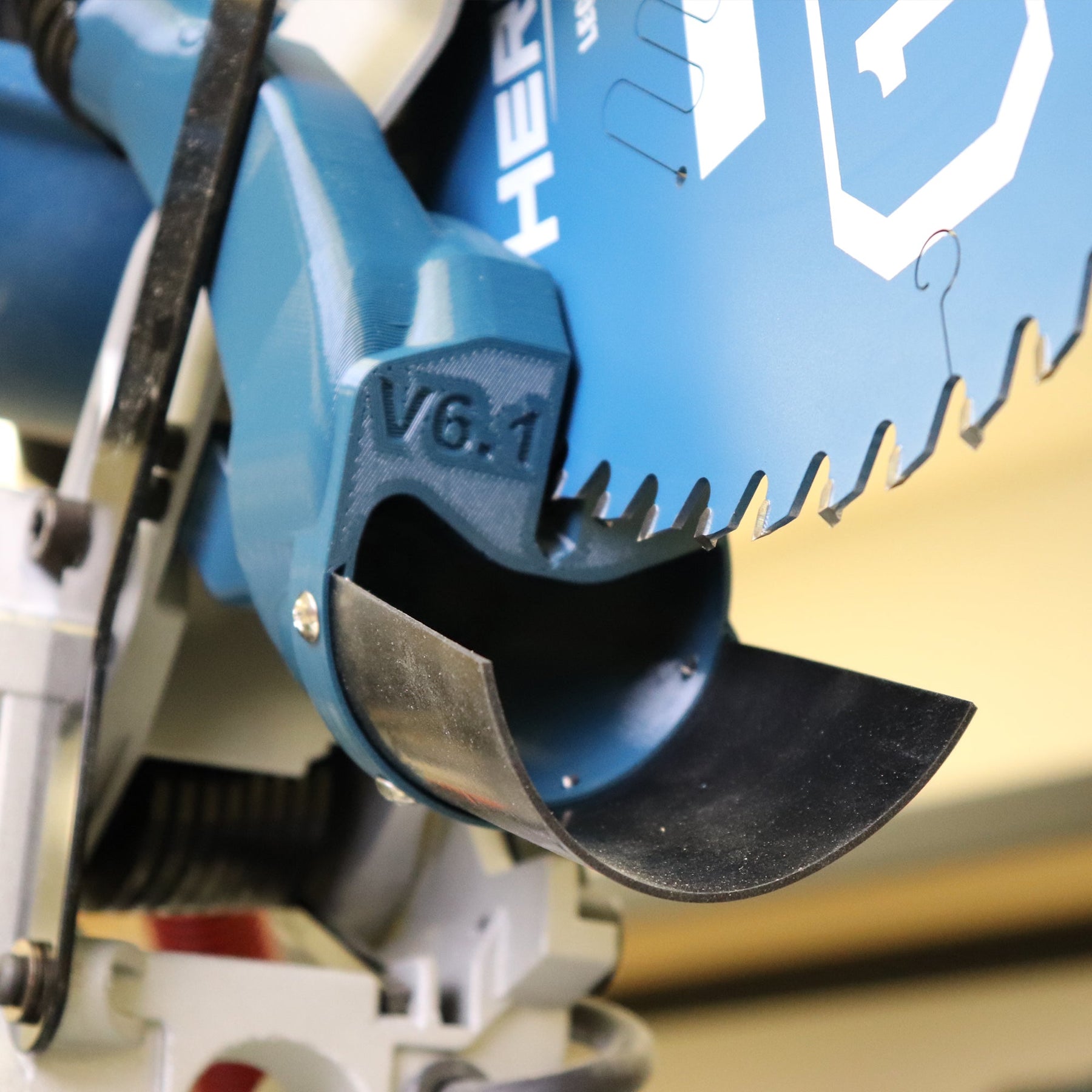 Hercules HE74 Sliding Compound Miter Saw Dust Collection - Shop Nation Store